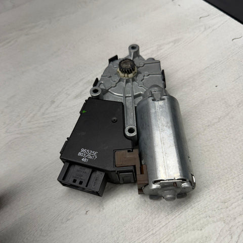 01-06 BMW E46 325 330 M3 Sunroof Sliding Motor Drive Actuator OEM 6918977