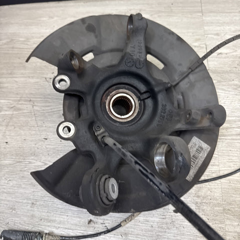 2008-2013 BMW E90 E92 E93 M3 Rear Spindle Knuckle Hub Right Passenger *Notes*