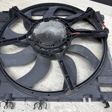 BMW E90 E92 E93 M3 08-13 ENGINE RADIATOR COOLING FAN & SHROUD OEM 2283621 *Notes