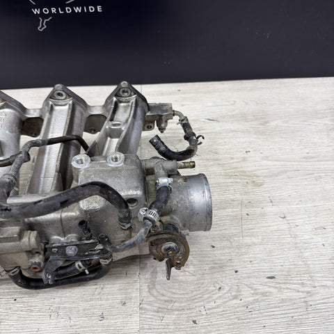 2000-2003 HONDA S2000 2.0L F20C ENGINE INTAKE MANIFOLD OEM