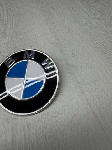 Genuine OEM BMW F39 F90 G20 G30 G80 M3 Bumper Hood Trunk Rear Round Emblem 74mm