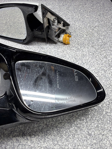 15-18 OEM BMW F80 M3 Front Left Right Mirror Assembly Heated Alpine White