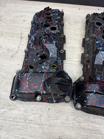 08-13 BMW E90 E92 E93 M3 S65 V8 Valve Covers Pair Paint Splatter 7838268 7838267