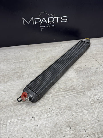 08-13 OEM BMW E90 E92 E93 M3 S65 Engine Oil Cooler 2284075