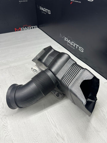 BMW E46 M3 01-06 FRONT LEFT BRAKE AIR DUCT 51712695701 2695701 OEM