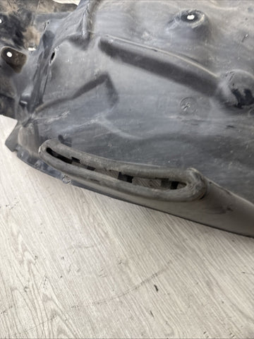 BMW 15-20 F82 F83 M4 FRONT RIGHT FENDER LINER REAR COVER 51718056410