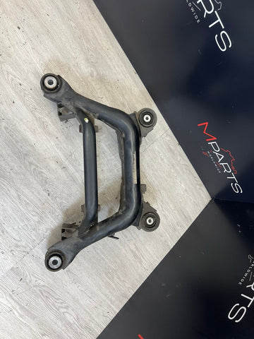 01-06 BMW E46 M3 REAR SUSPENSION SUBFRAME AXLE CARRIER CRADLE