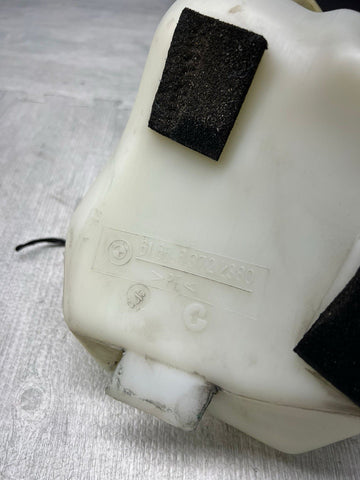 BMW OEM E36 M3 Z3 WINDSHIELD WIPER WASHER TANK 2.5L RESERVOIR M3 328 325
