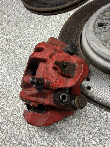 08-13 BMW E90 E92 E93 M3 Rear Brakes Brake Calipers Red & Discs Rotors