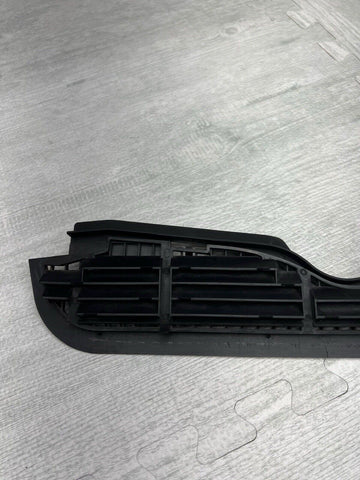 91-99 BMW E36 3 Series M3 Sedan Center Wiper Cowl Vent Grille Trim Cover OEM