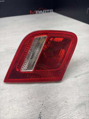 03-06 BMW E46 325 330 M3 Left Trunk Mounted Inner Tail light 6920705 Eagle Eye