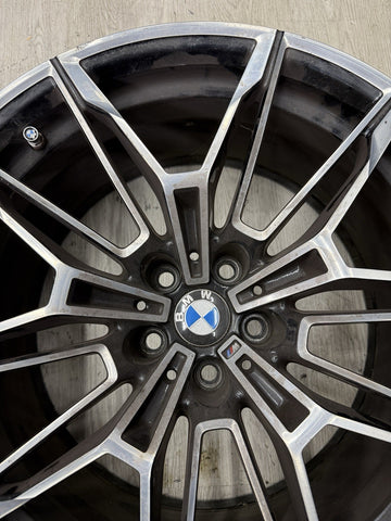 OEM BMW 21-26 G80 G82 G83 M3 M4 8093834 8093832 19x9.5 19” 825M RIM WHEEL