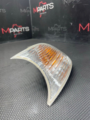 Left Driver Side 02-06 BMW E46 M3 Clear Corner Light