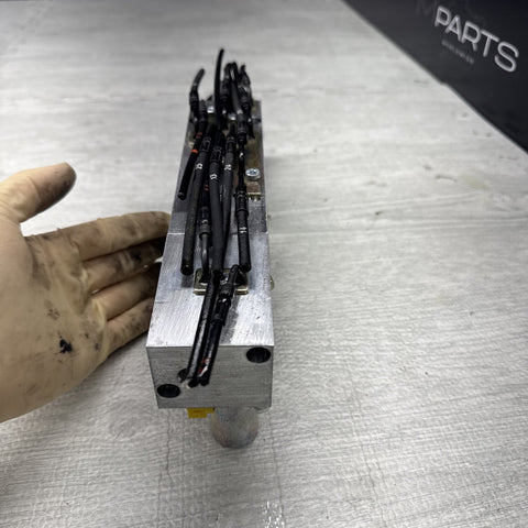 Oem 06-10 BMW E64 M6 Convertible Top Roof Hydraulic Pump 7154648