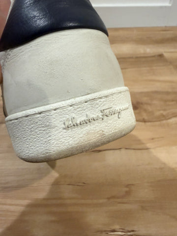 FERRAGAMO ACHILLE 1 WHITE BLUE LEATHER LOGO SNEAKERS ITALY 9.5 US 10.5