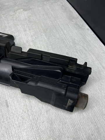 00-06 BMW 3 Series X3 E46 E83 FRONT RIGHT RADIATOR MOUNTING BRACKET 75302549