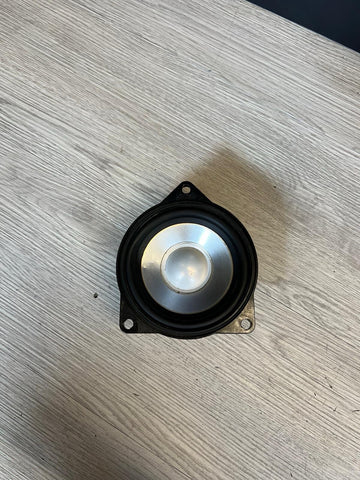 OEM Genuine BMW 06-10 E60 M5 Speaker 6930903