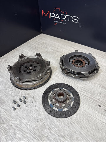 BMW 15-20 F80 F82 F83 M3 M4 Manual Dual Mass Flywheel Clutch Kit 2283821 7.6MM