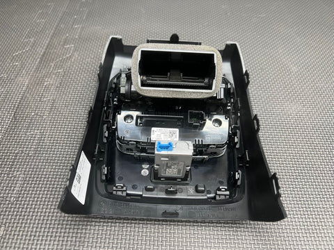 21-23 BMW G82 M4 COUPE COMPETITION G82 REAR CONSOLE A/C CONTROL & VENT