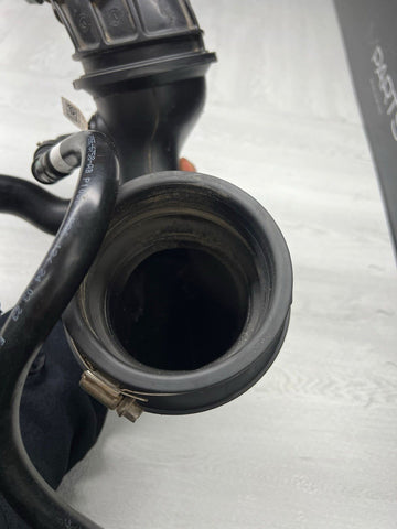 24-26 Ford Mustang Air Intake Cleaner Filter Box Hose Tube Duct Pr3c-9F805-Ad