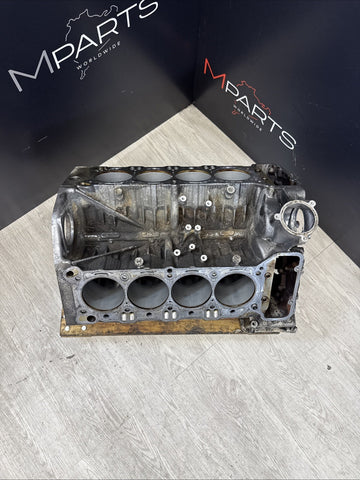 08-13 OEM BMW E90 E92 E93 M3 S65 Engine Motor Cylinder Block Bare *Scoring