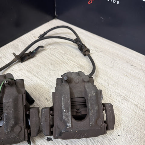 94-02 BMW E36 M3 BRAKE CALIPERS REAR OEM
