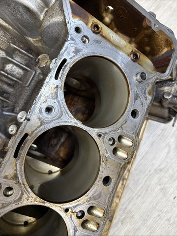 08-13 OEM BMW E90 E92 E93 M3 S65 Engine Motor Cylinder Block Bare *Scoring