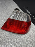 01-06 E46 BMW 330 M3 CONVERTIBLE REAR LED TAIL LIGHT RIGHT 6937454