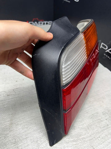 BMW 3 Series E36 M3 94-99 4dr Sedan Rear Amber Tail Lights Lamps Set OEM