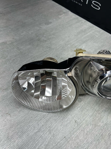 02-06 BMW E46 M3 ORIGINAL Left Driver Side Bi Xenon Headlight Internal Housing