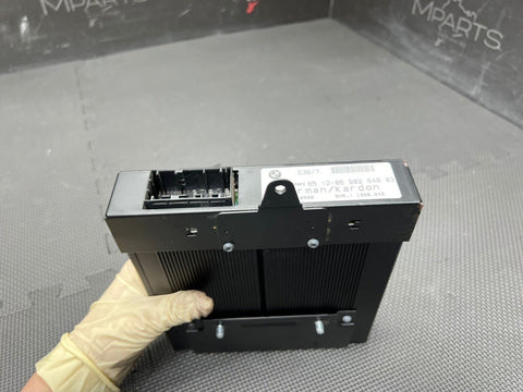 01 BMW Z3 2.5 ROADSTER E36/7 AUDIO AMPLIFIER AMP HARMAN  KARDON 65.12-0690284003