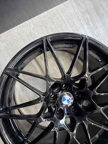 15-20 BMW F80 F82 F83 M3 M4 666M 20” Rear OEM Wheel Rim Gloss Black 20x10