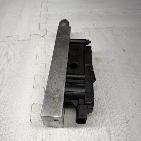 BMW S54 E46 M3 VANOS Control Solenoid Valve Block MCU 2001-2006