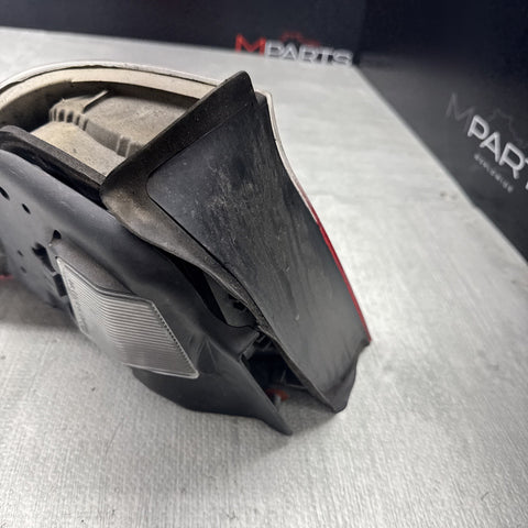 BMW E46 M3 01-03 CONVERTIBLE TAIL LIGHT LAMP RIGHT PASSENGER OEM