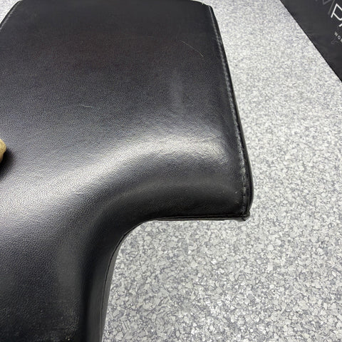 01-06 BMW E46 M3 Center Console Armrest Arm Rest Black Leather *Notes*