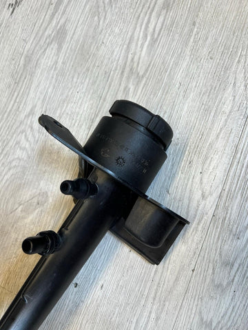 12-19 BMW M5 M6 Coolant Bottle Filter Tube Filler Neck 17137591692 DK0022