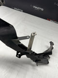 BMW 08-13 E90 E92 E93 M3 RIGHT FRONT HEADLIGHT BRACKET 51648040552