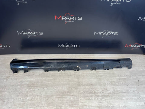20-25 BMW G06 RIGHT PASSENGER SIDE SKIRT ROCKER MOLDING DRAVIT GREY