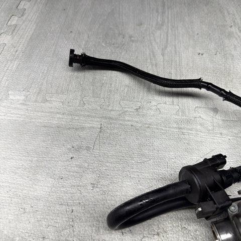 08-13 OEM BMW E90 E92 E93 M3 S65 Engine Idle Control Valve Actuator 7838024