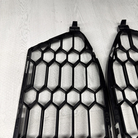 FRONT BUMPER SIDE AIR DUCTS TRIMS GRILLES SET 21-25 BMW G80 G82 G83 M3 M4