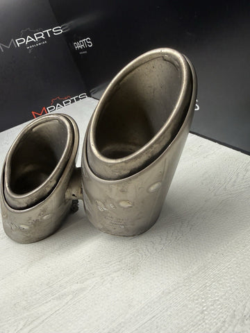 LAMBORGHINI URUS PERFORMANTE AKRAPOVIC TAIL PIPE TITANIUM LEFT DRIVER 4ML253697
