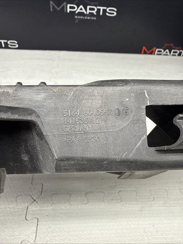 BMW 08-13 E90 E92 E93 M3 RIGHT FRONT HEADLIGHT BRACKET 51648040552