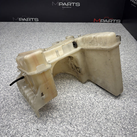 BMW 01-06 E46 330 M3 Washer Fluid Tank Reservoir W/ Headlight Washer 61677895231