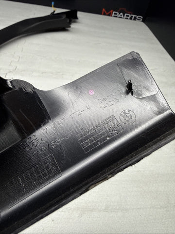 21-26 BMW G80 M3 FRONT RIGHT DOOR FRAME MOLDING TRIM W SPEAKER OEM 51337447172