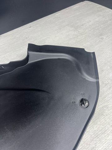 BMW F90 F91 F92 F93 M5 M8 G14 G15 G16 Front Wiper Cowl Trim 7435324 OEM