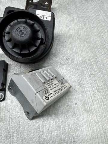 01-06 US BMW E46 M3 3 SERIES Convertible ALARM SIREN KIT SET OEM 8383153 *Notes*
