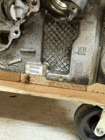 BMW 15-20 F80 F82 F83 M3 M4 S55 Engine Cylinder Head w Valves Complete *Scored