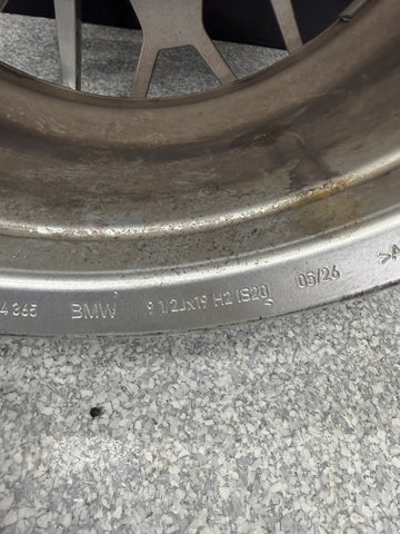 BMW M3 M4 CS CSL G80 G82 19/20 Staggered OEM Hyper Silver 827M