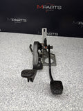 98-02 BMW E36/7 Z3 BRAKE CLUTCH PEDAL W INPUT CLUTCH CYLINDER OEM
