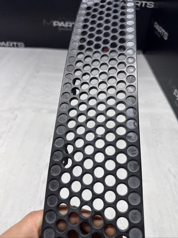BMW 01-06 E46 M3 Hood Grille Vent Grill OEM 51132694723